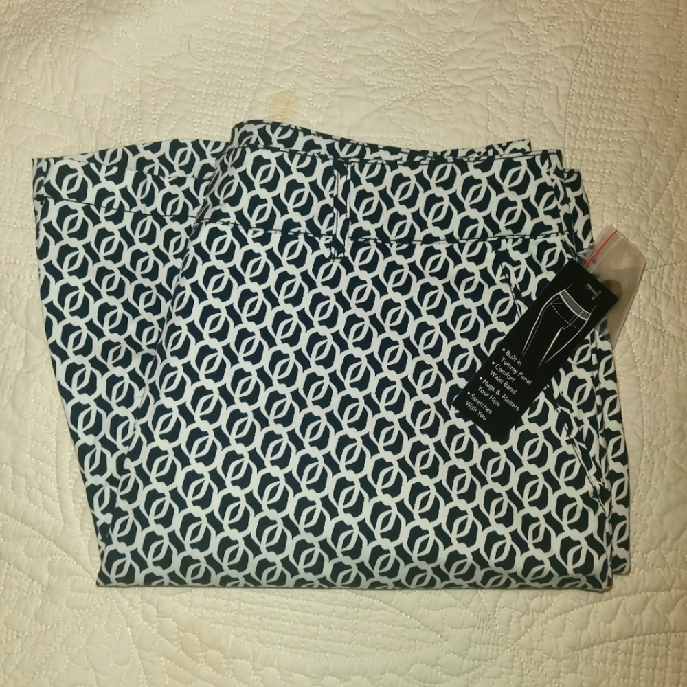 Patterned shorts